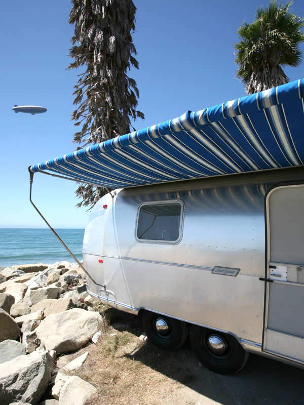 1972tradewind_extback